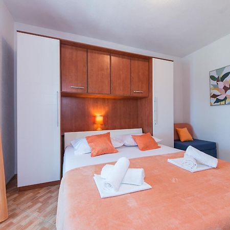 Apartments With A Parking Space Brela, Makarska - 16603 Chambre photo