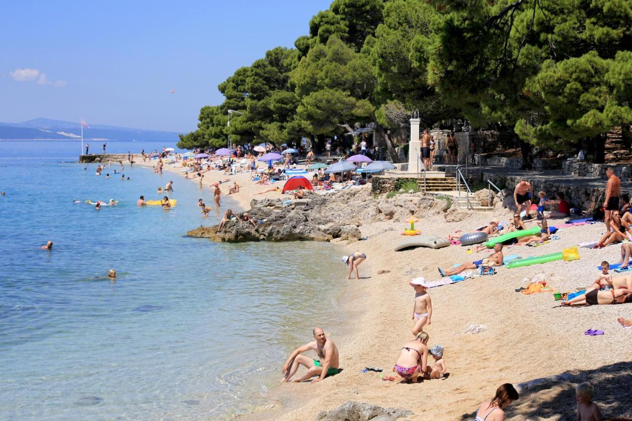 Apartments With A Parking Space Brela, Makarska - 16603 Extérieur photo