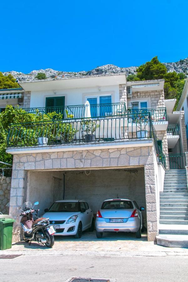 Apartments With A Parking Space Brela, Makarska - 16603 Extérieur photo