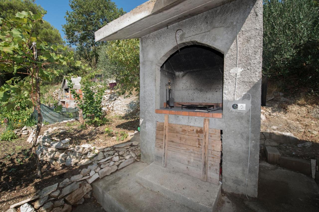 Apartments With A Parking Space Brela, Makarska - 16603 Extérieur photo