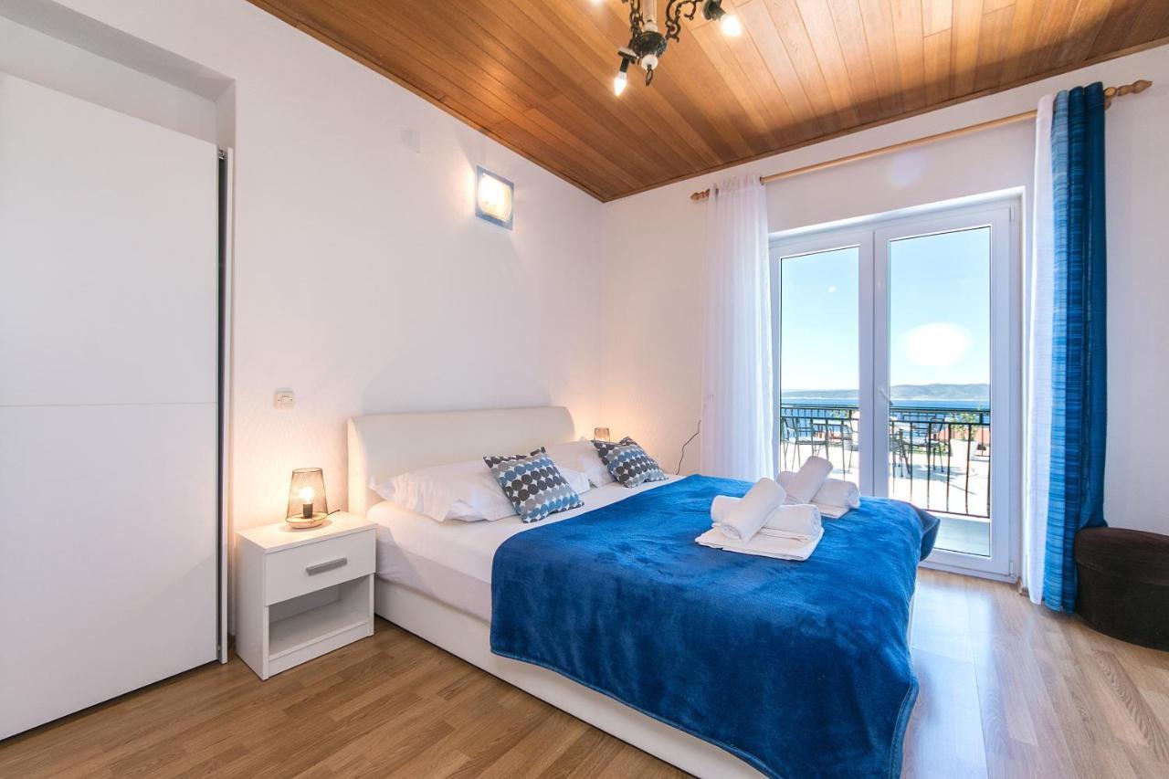 Apartments With A Parking Space Brela, Makarska - 16603 Extérieur photo