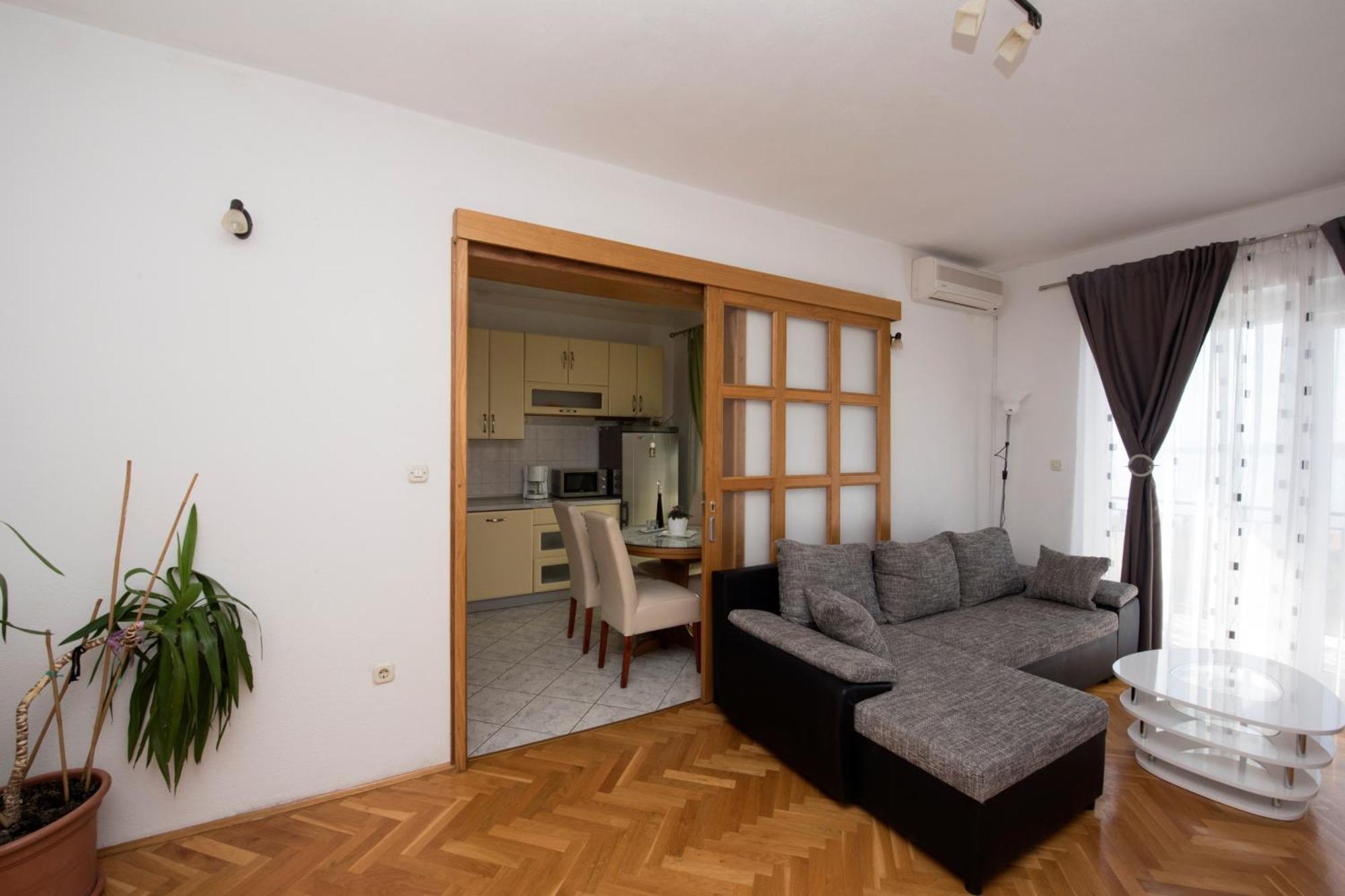 Apartments With A Parking Space Brela, Makarska - 16603 Chambre photo
